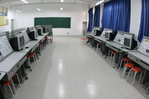 畫得了機械圖紙，玩得轉(zhuǎn)機器人 大機械工程管理服務(wù)的卓越風(fēng)采